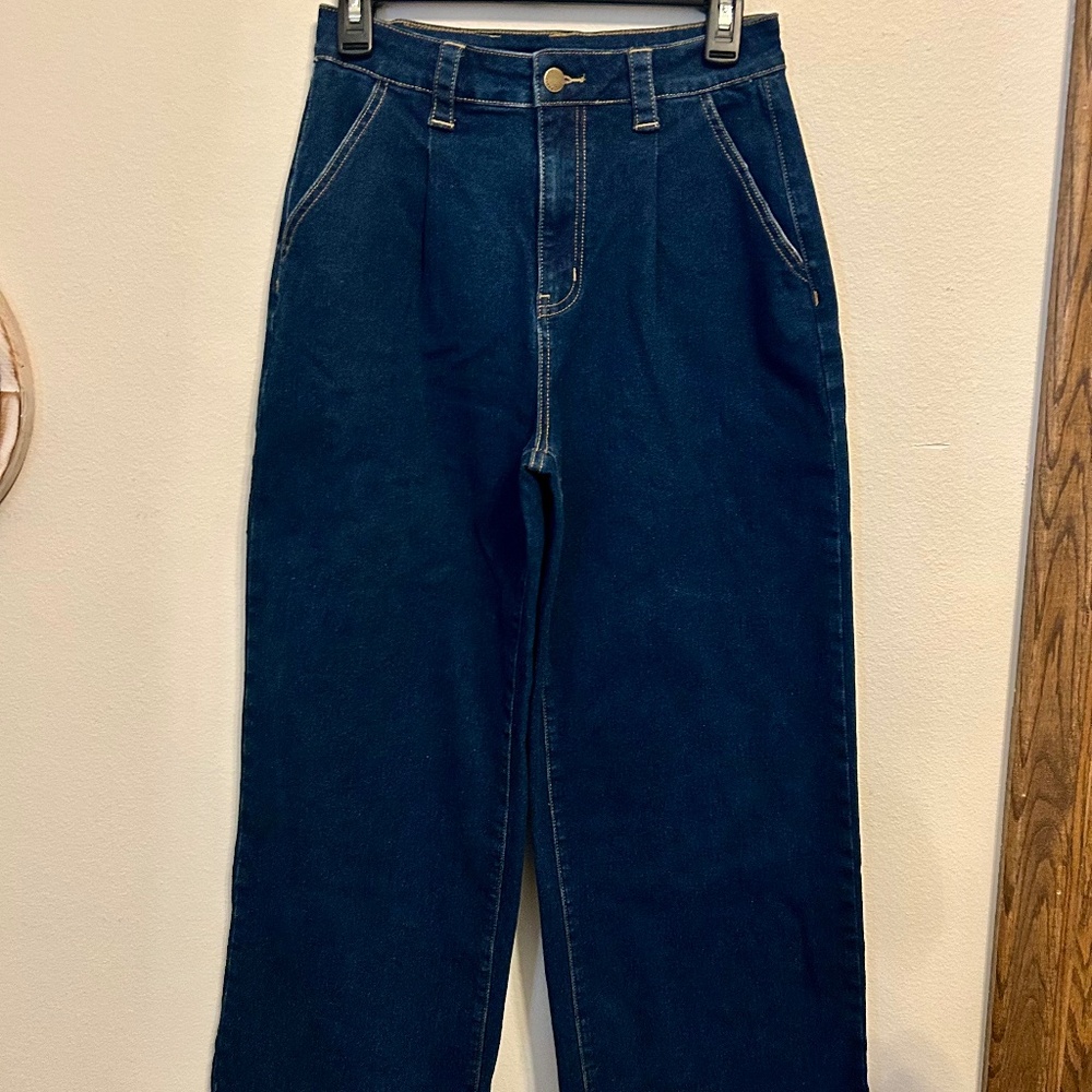 NWOT CIDER brand Women’s wide leg jean, Size Small